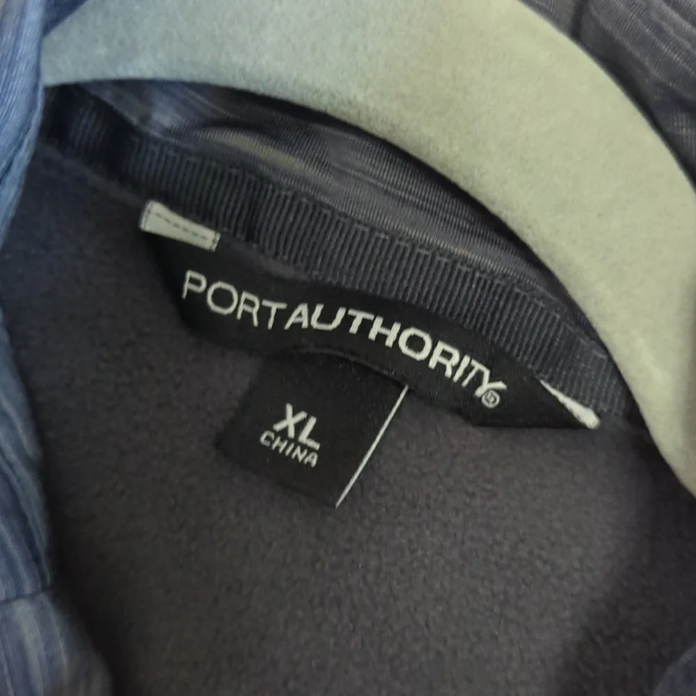 Soft Shell Jacket - Picture 3 of 3